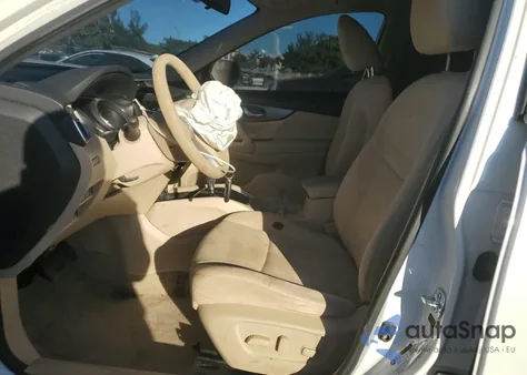 2014 Nissan Rogue S z USA, uszkodzony, nr VIN 5N1AT2MT9EC751482